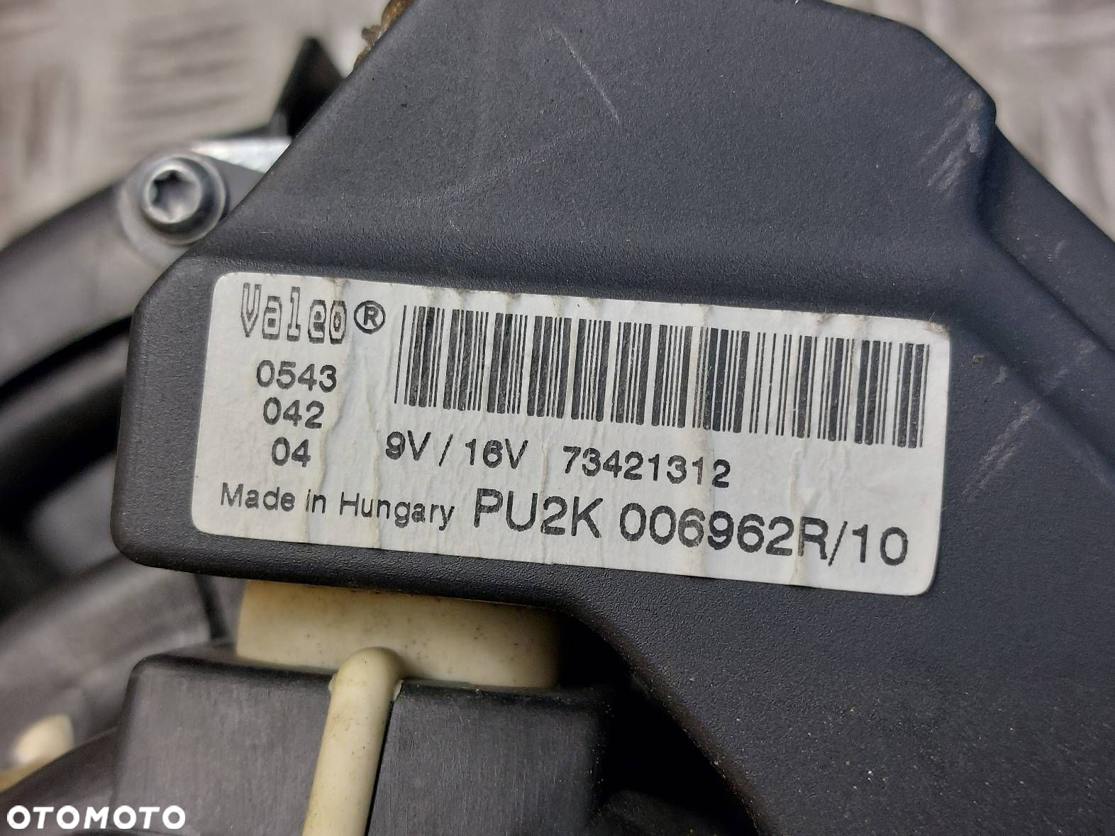 DMUCHAWA WENTYLATOR NAWIEWU + REZYSTOR OPEL VECTRA C 985852T 73421312 - 2