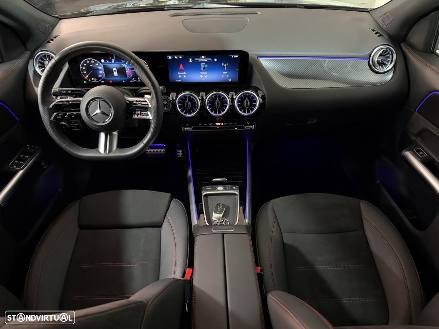 Mercedes-Benz GLA 200 d AMG Line - 30