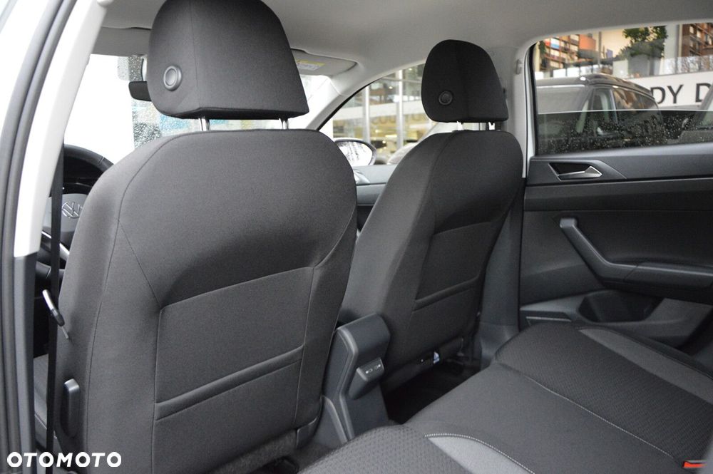 Volkswagen Taigo - 24