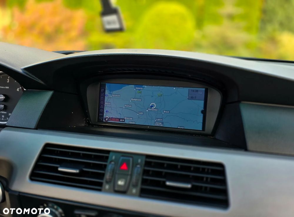 BMW Seria 5 - 25