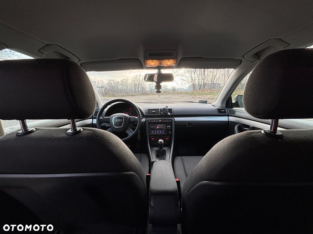 Audi A4 Limousine 1.8T - 17