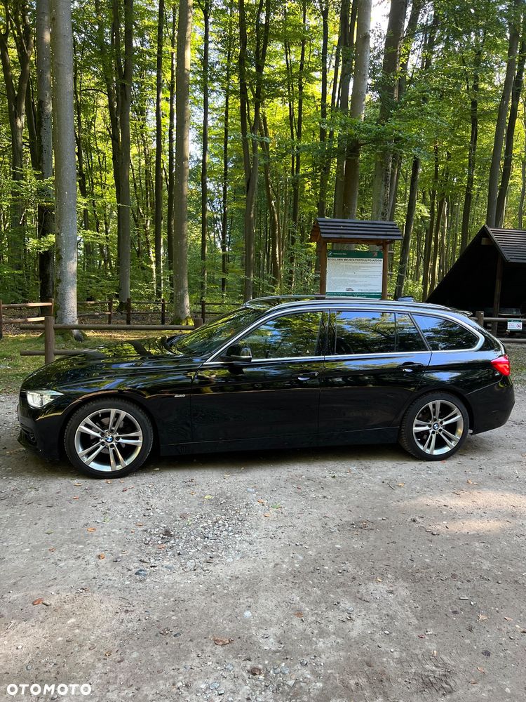 BMW Seria 3 320d Efficient Dynamics Sport Line - 20