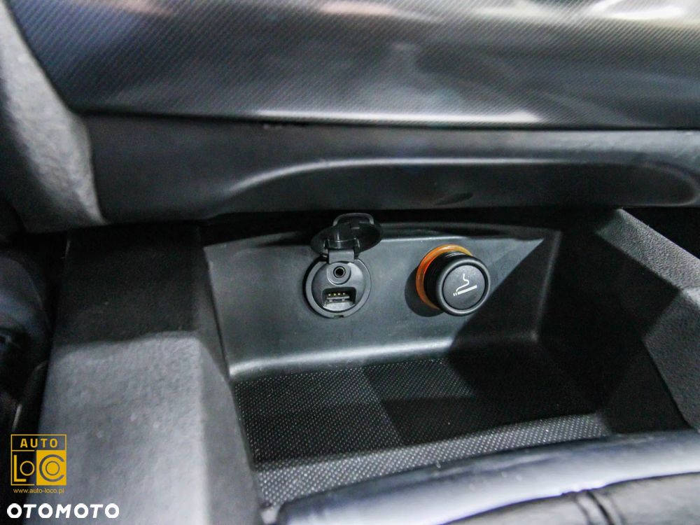 Citroën C4 VTi 120 Exclusive - 24