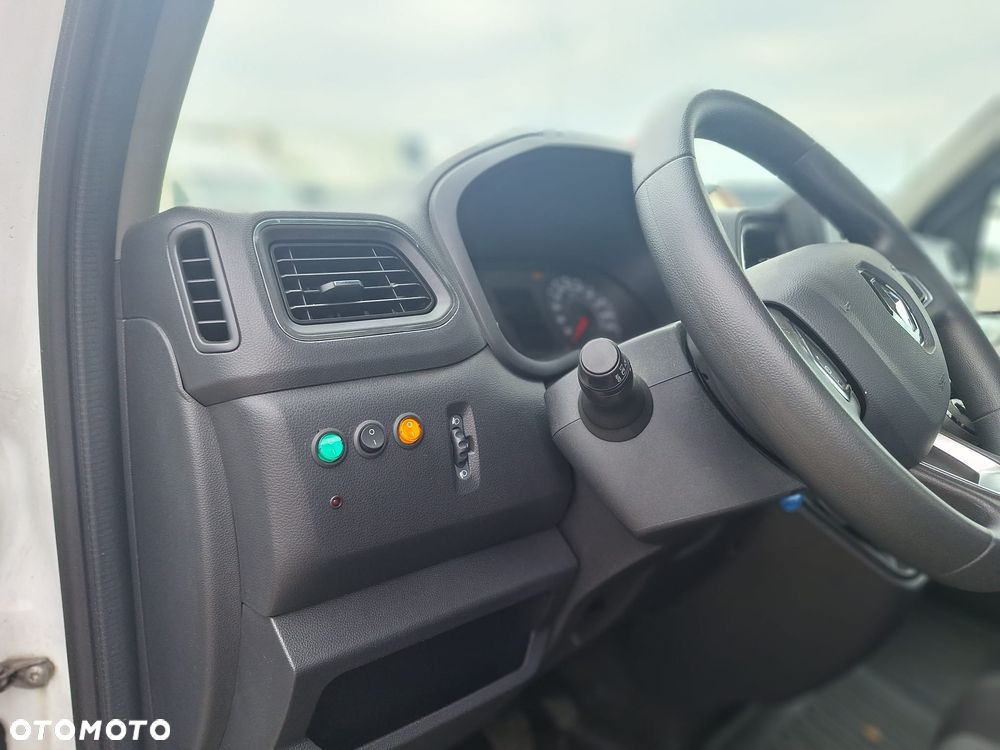 Renault Master Jegger laweta przewóz pojazdów pomoc drogowa 2,3 silnik 165KM krajowy - 15