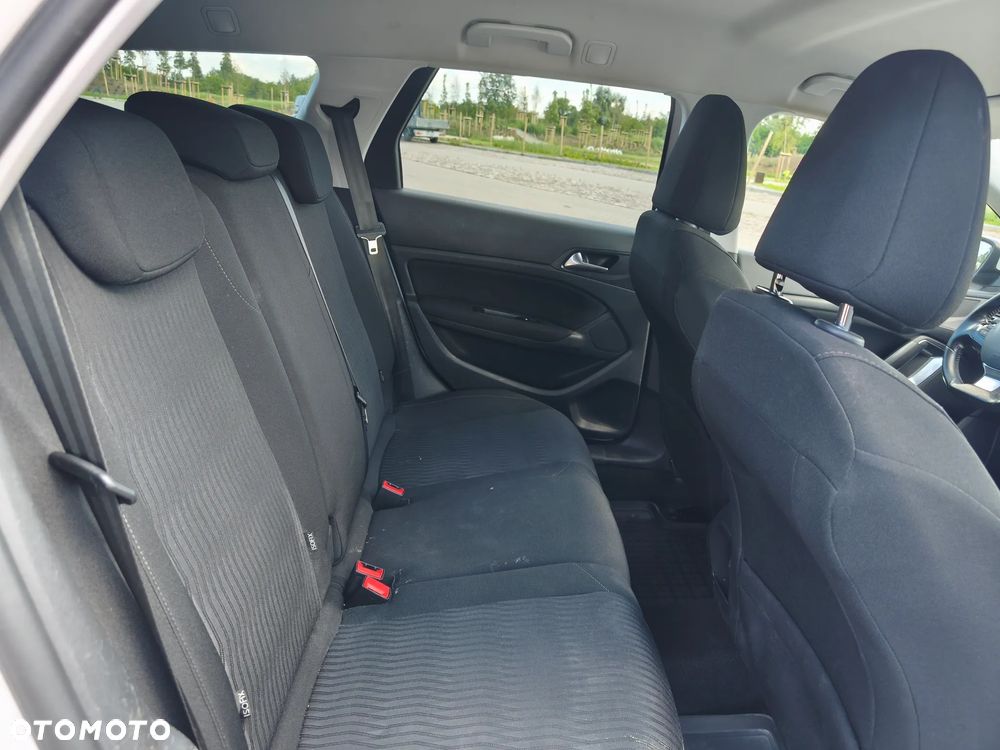Peugeot 308 - 11