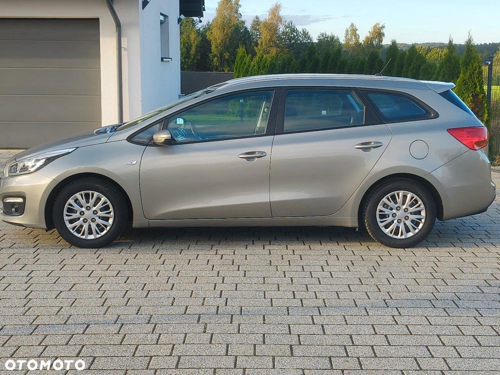 Kia Ceed 1.4 Smart Plus - 10