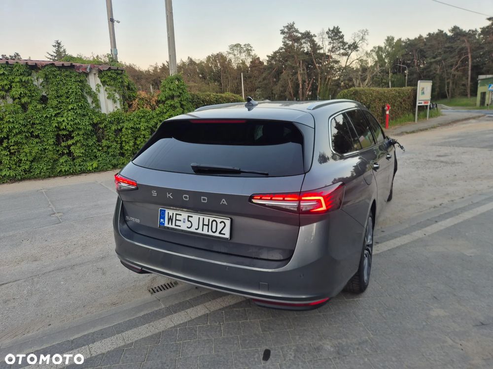 Skoda Superb 1.5 TSI mHEV L&K DSG - 7