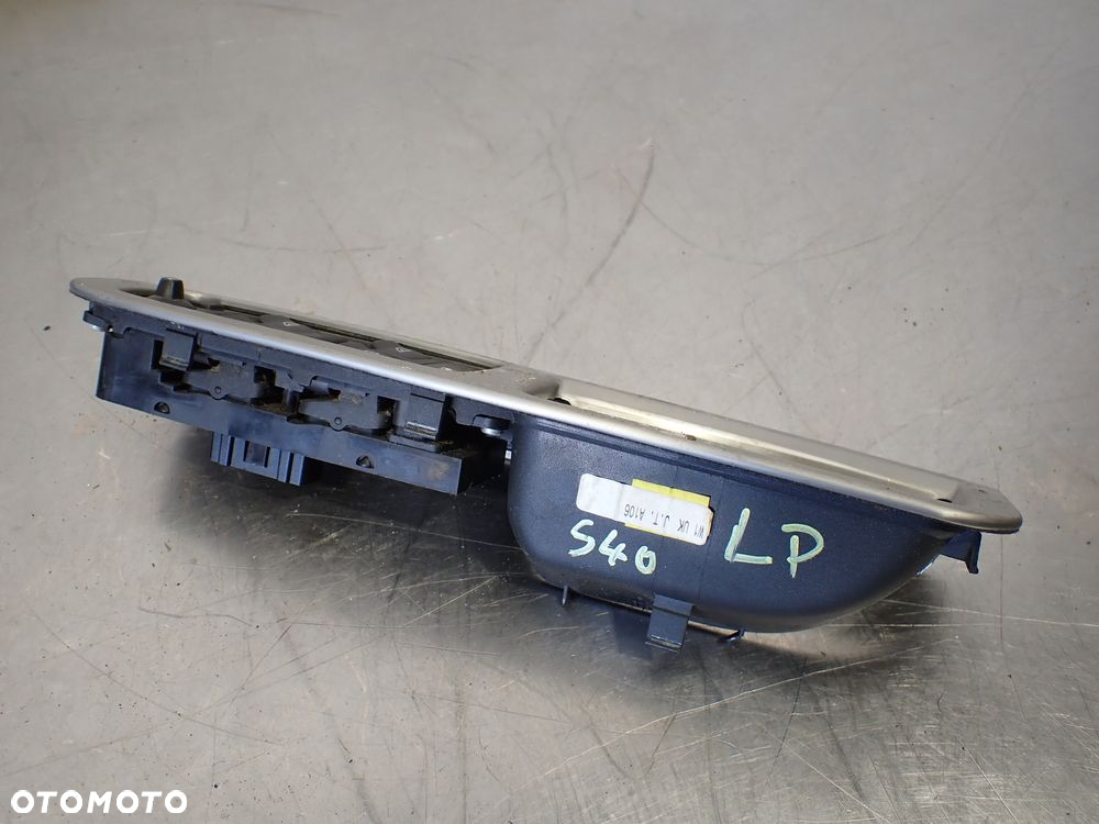 PANEL STEROWANIA SZYB VOLVO S40 II 2.0 8663817   30710787 - 3