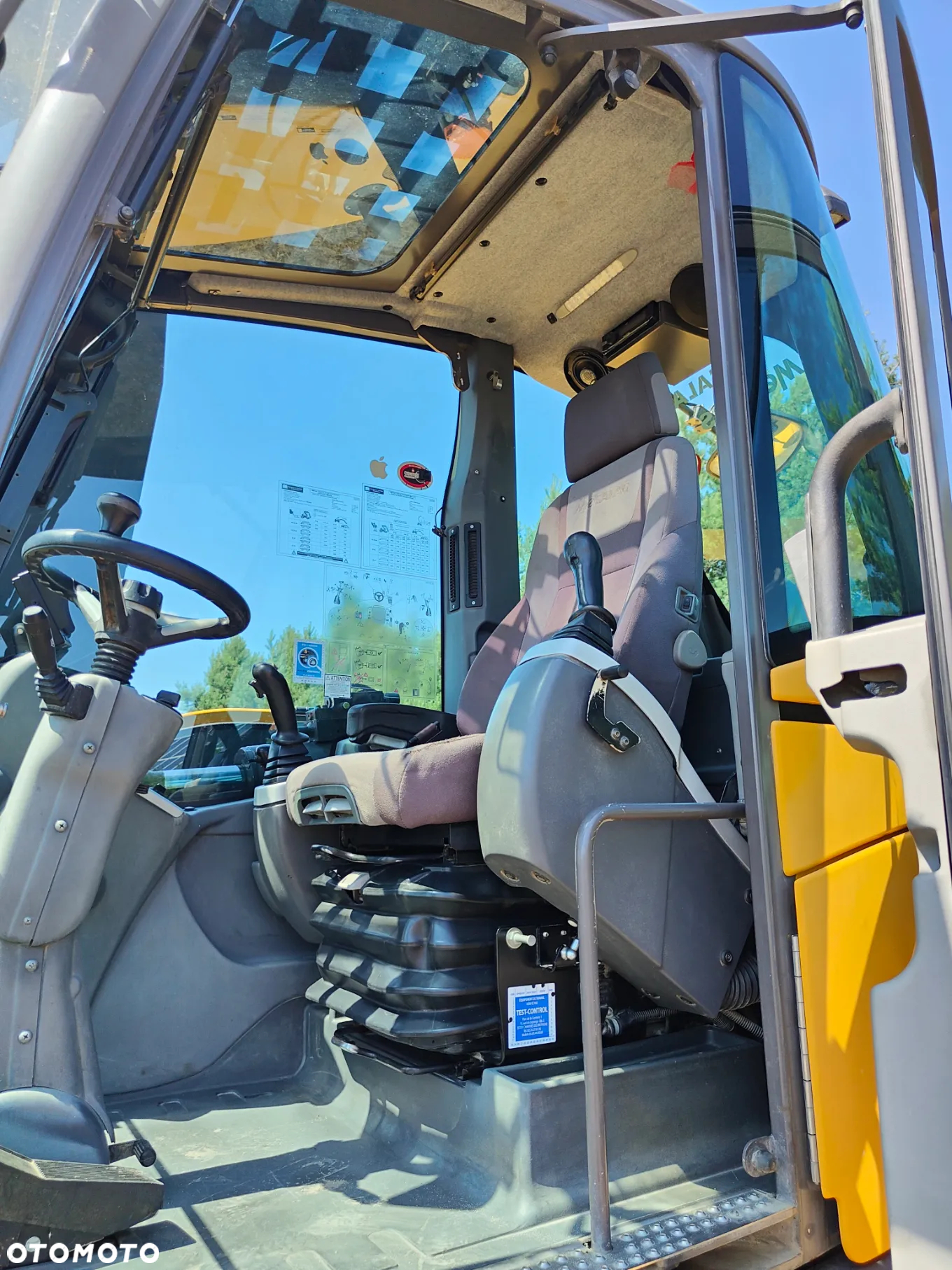 Mecalac 714MWe - 7