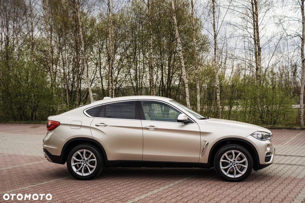 BMW X6 xDrive30d - 9
