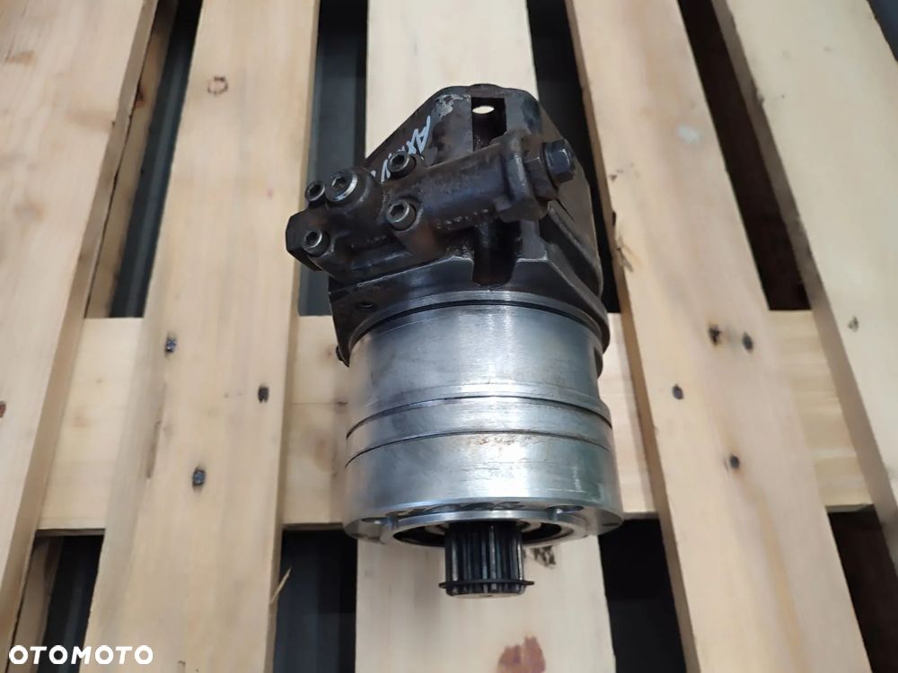 Pompa Rexroth P2VG1123030 R901028704 CLAAS AXION 830 C-MATIC - 4