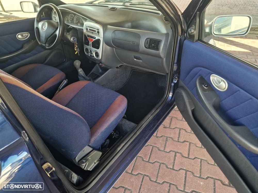 Fiat Strada 1.9 JTD Malibu - 14