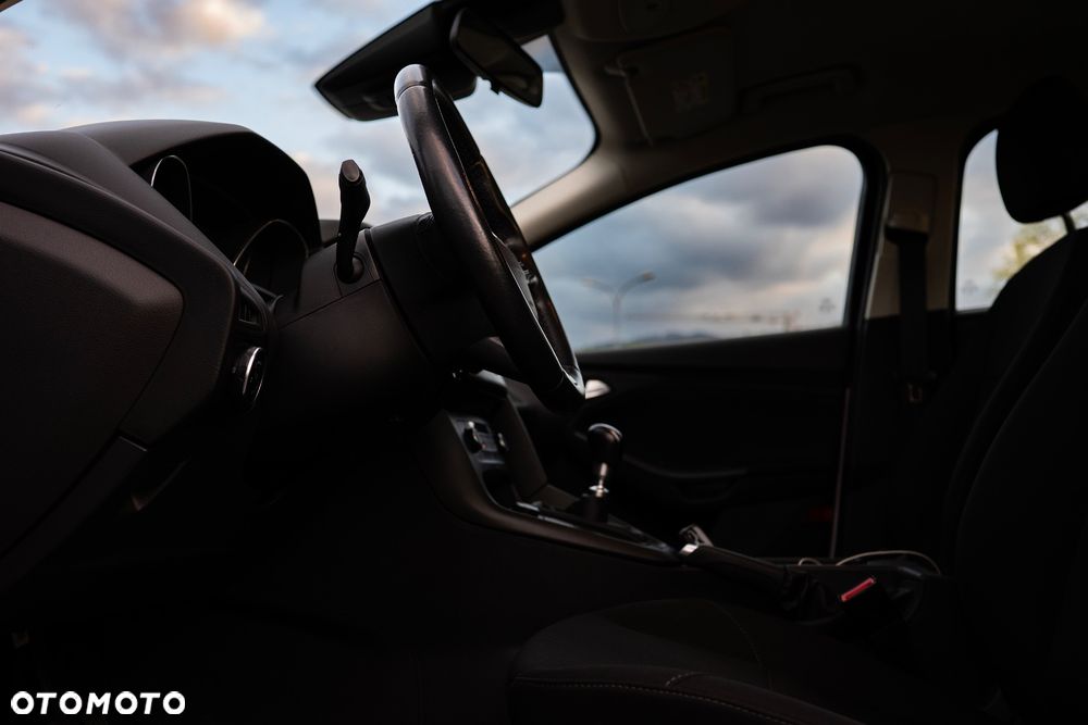 Ford Focus 1.5 EcoBoost SYNC Edition ASS - 11