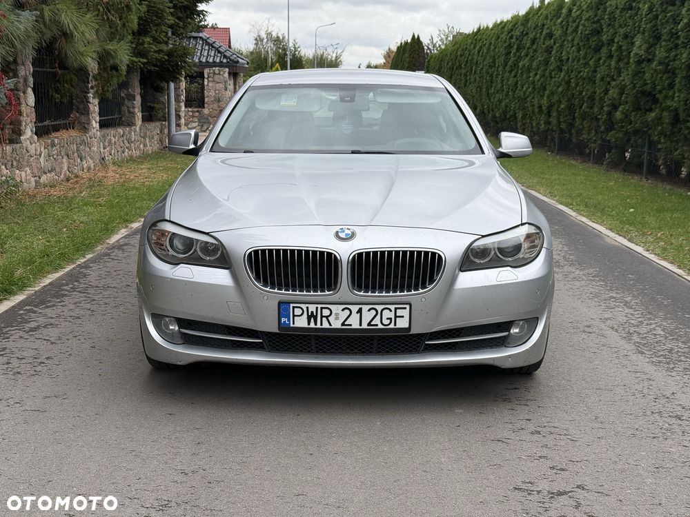 BMW F10 2012 photo 2
