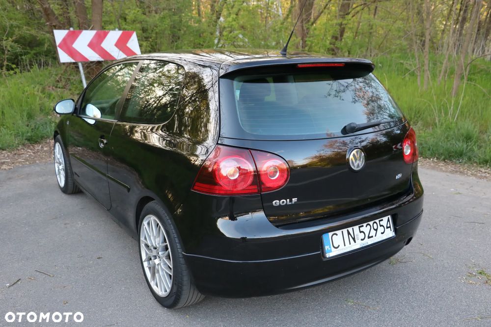 Volkswagen Golf 2.0 TDI GT Sport - 6