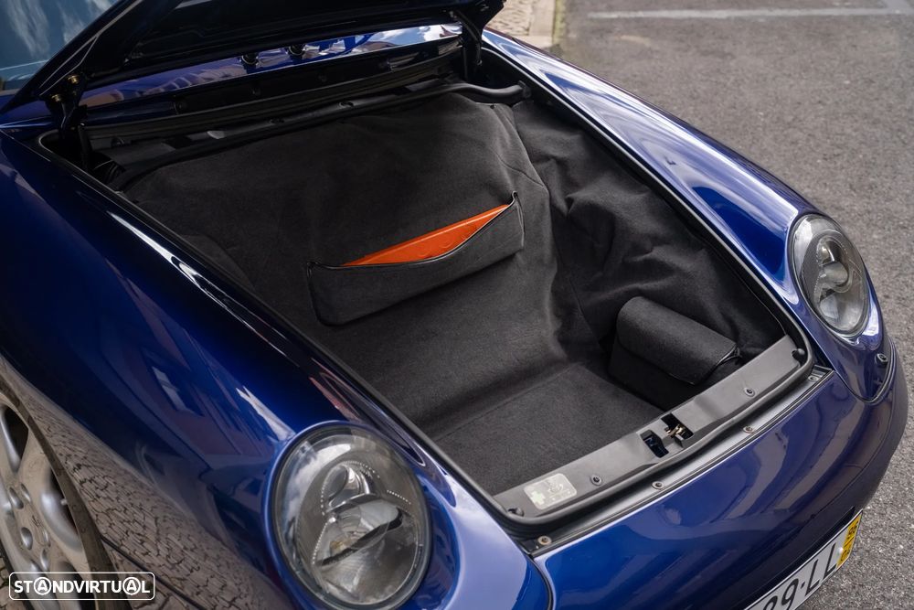 Porsche 911 (993) 3.6 Carrera 4S Turbo Look - 7