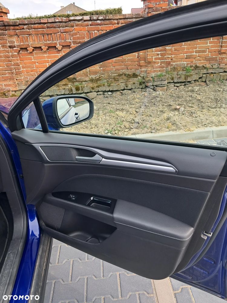 Ford Mondeo 2.0 TDCi Titanium PowerShift - 14