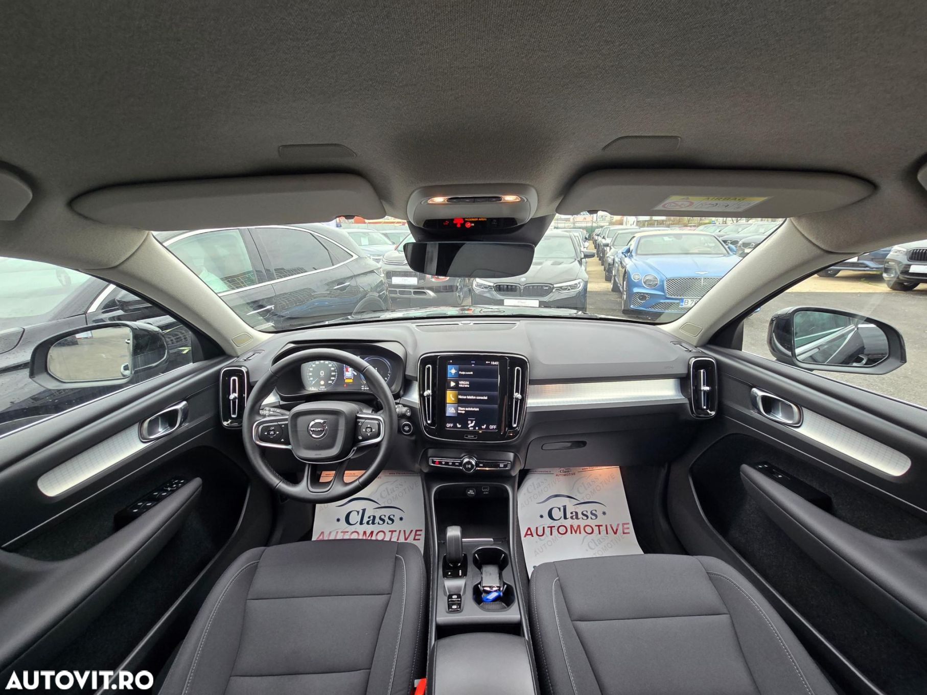 Volvo XC 40 - 33