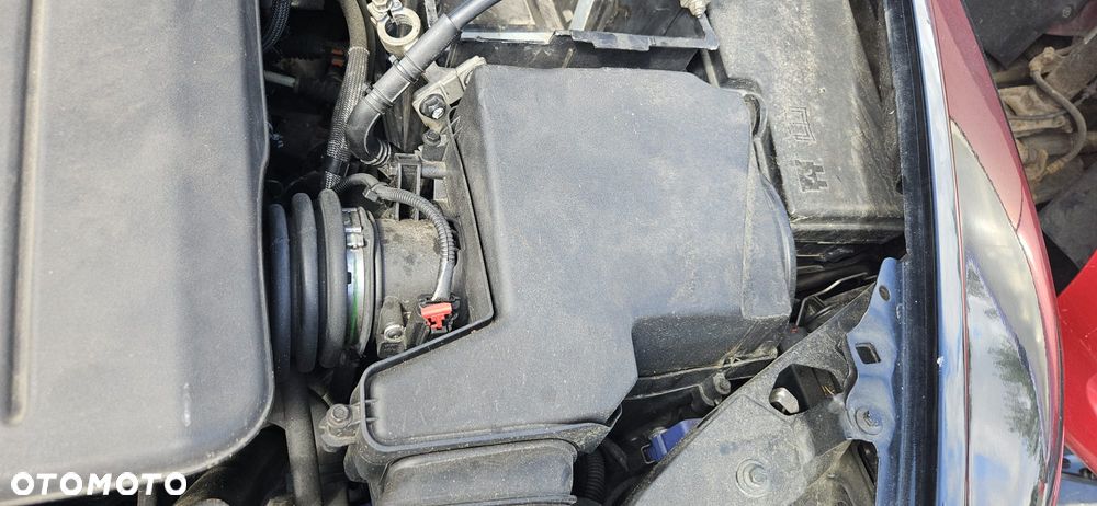 VOLVO V50 LIFT 07-12 1.6 TDCI - SILNIK KOMPLETNY 1.6 TDCI D4164T GWARANCJA - 29