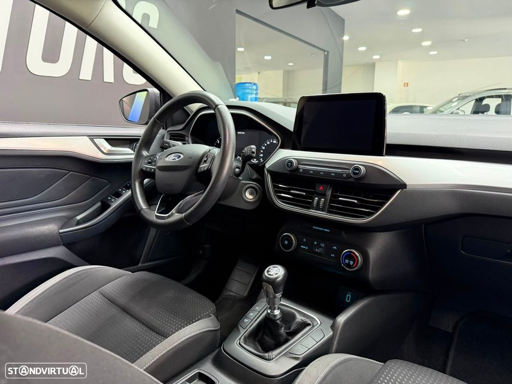 Ford Focus SW 1.5 TDCi EcoBlue Business - 21