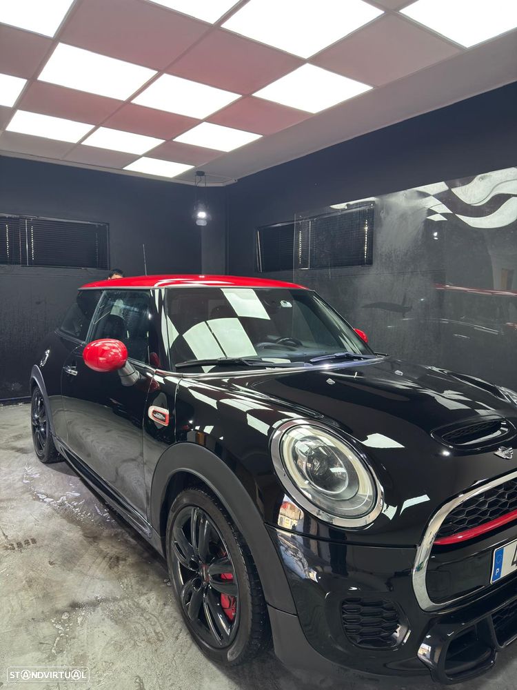 MINI 3 Portas John Cooper Works Auto Desportiva - 2
