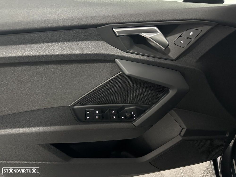 Audi A3 Sportback 30 TDI Advanced - 18