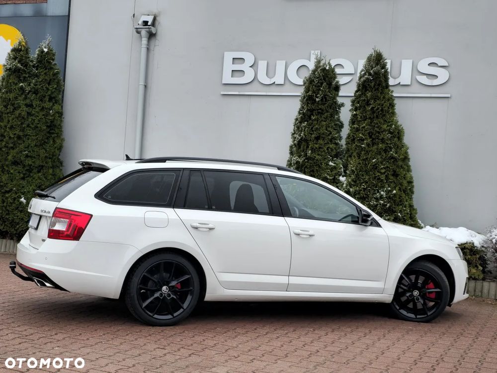 Skoda Octavia 2.0 TDI RS DSG - 5