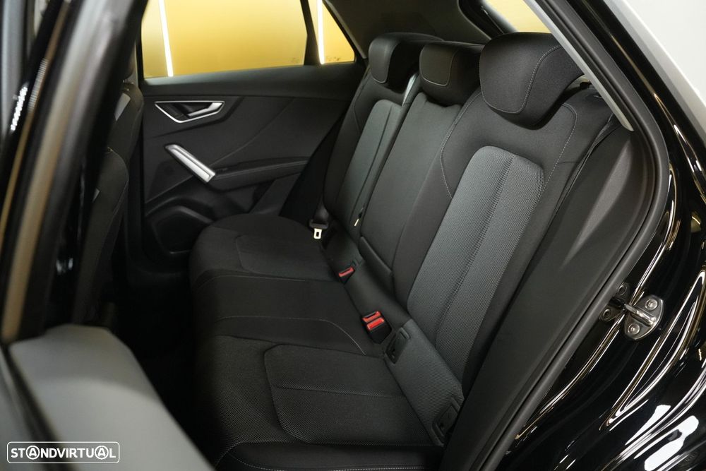 Audi Q2 1.6 TDI Sport - 38