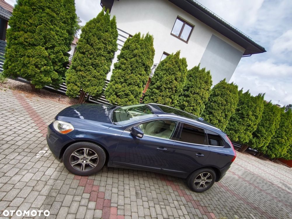 Volvo XC 60 T6 AWD Momentum - 7