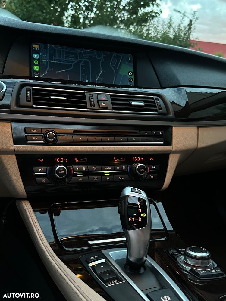 BMW Seria 5 520d Aut. - 12