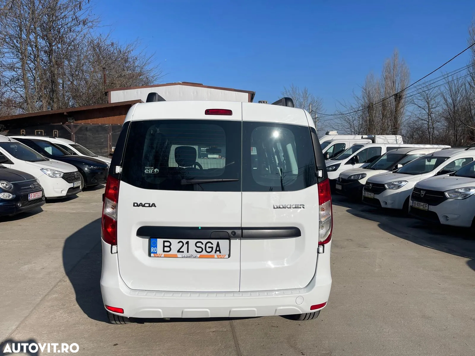 Dacia Dokker TCe 102 GPF Laureate - 19