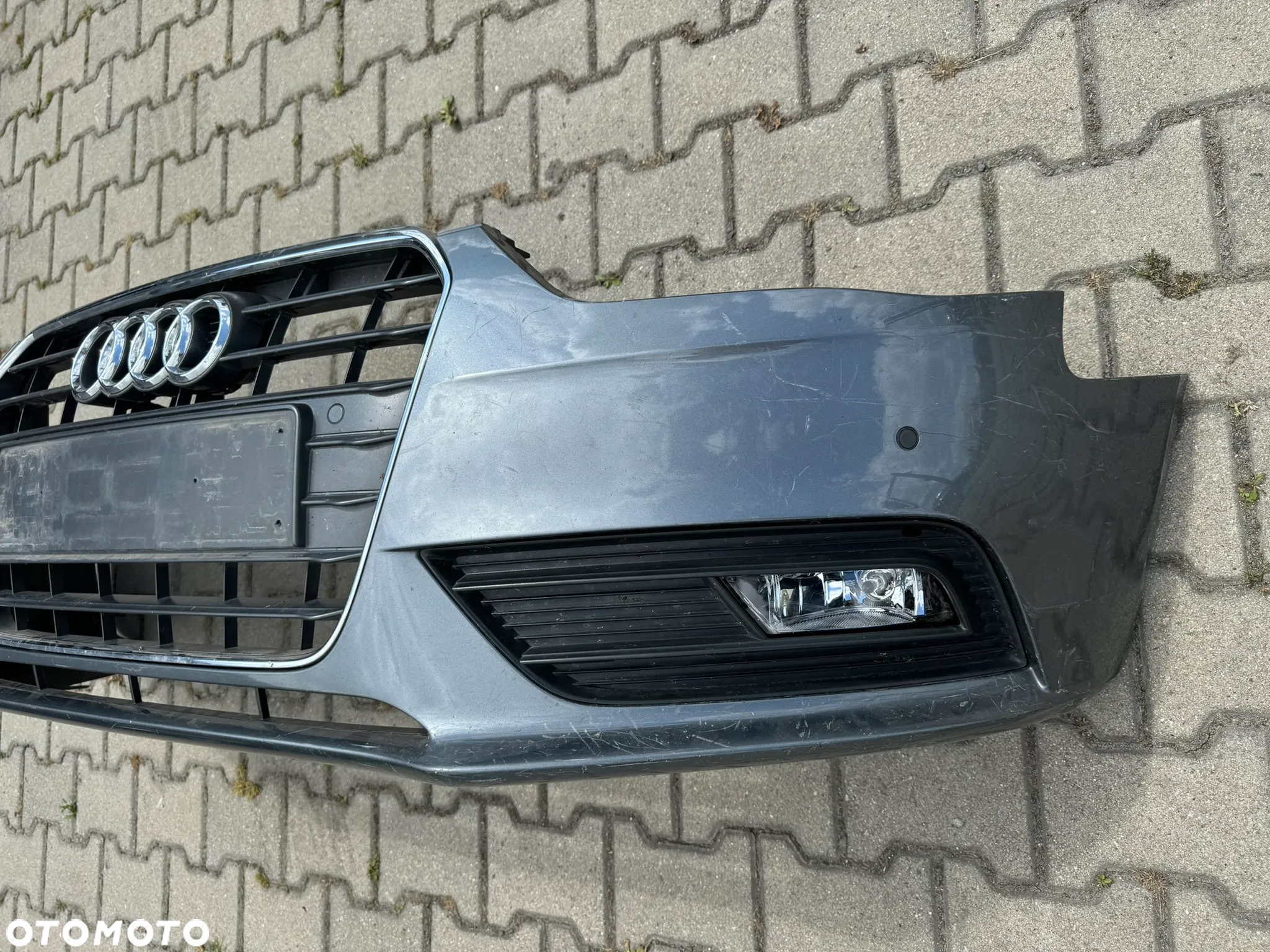 Audi A4 B8 lift zderzak przód przedni z PDC - 3