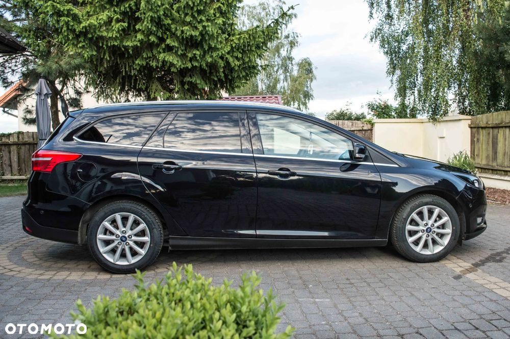 Ford Focus 1.6 TDCi DPF Start-Stopp-System Titanium - 11