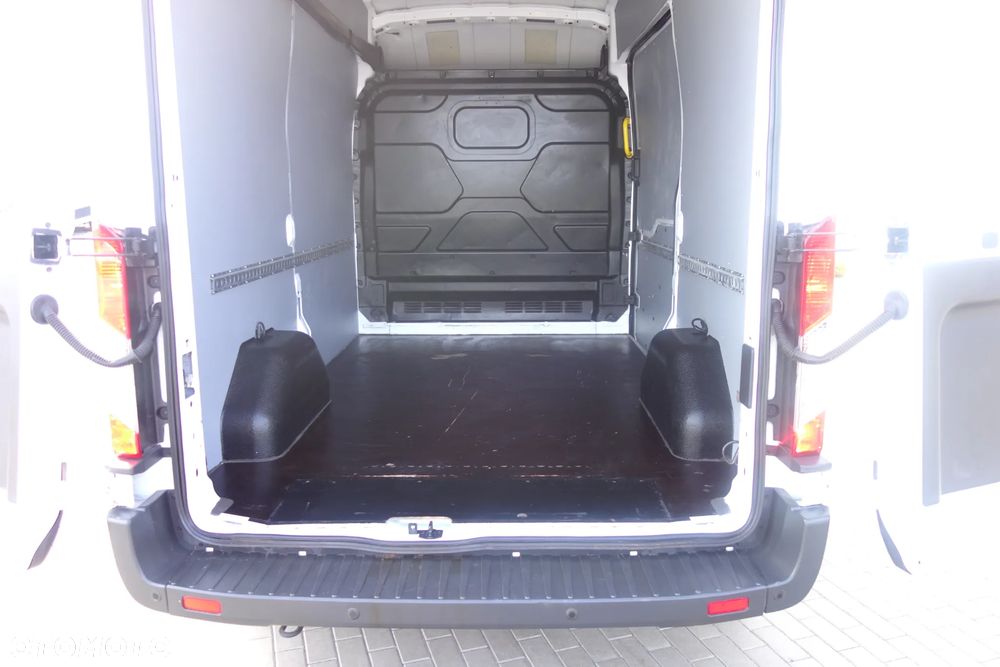 Ford Transit 2.0 Ecoblue 130 KM L2H3 Klima Webasto - 8