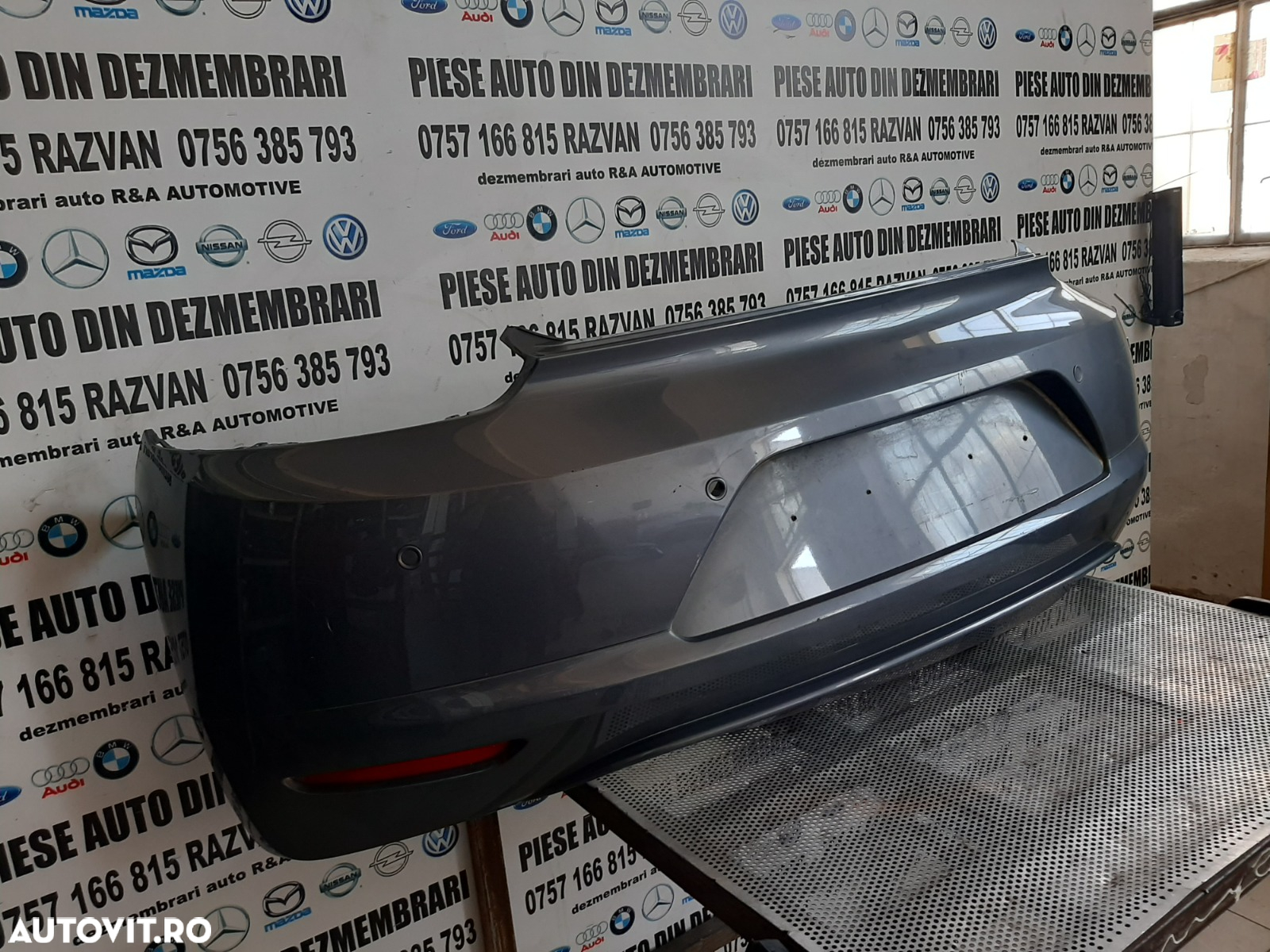 Bara Spate Vw Scirocco An 2008-2009-2010-2011-2012-2013-2014 Originala Model Cu Senzori Parcare - 3