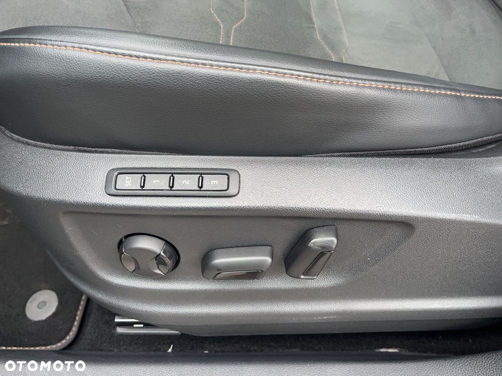 Cupra Ateca 2.0 TSI 4Drive DSG - 18