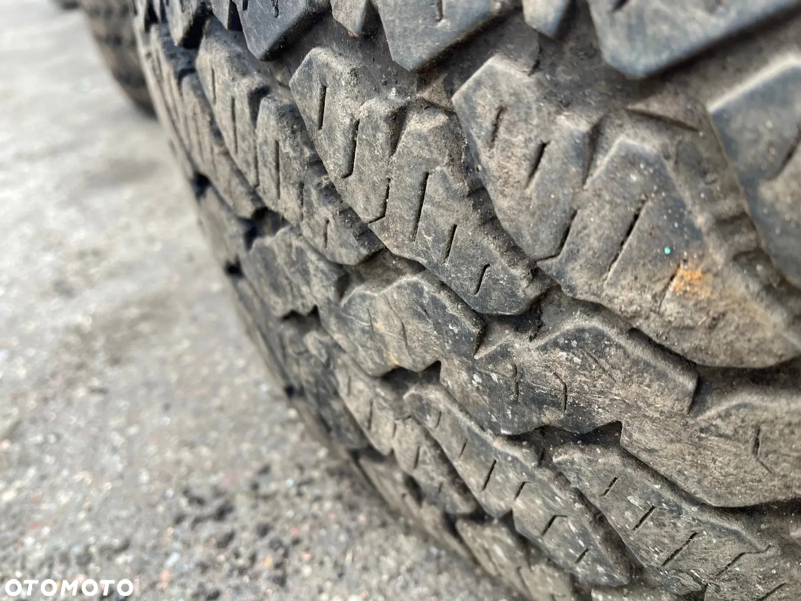 Alufelgi 19 cali RRC502640 z oponami GENERAL GRABBER AT3 255/55 R19 Range Rover 3 III LM L322 - 11