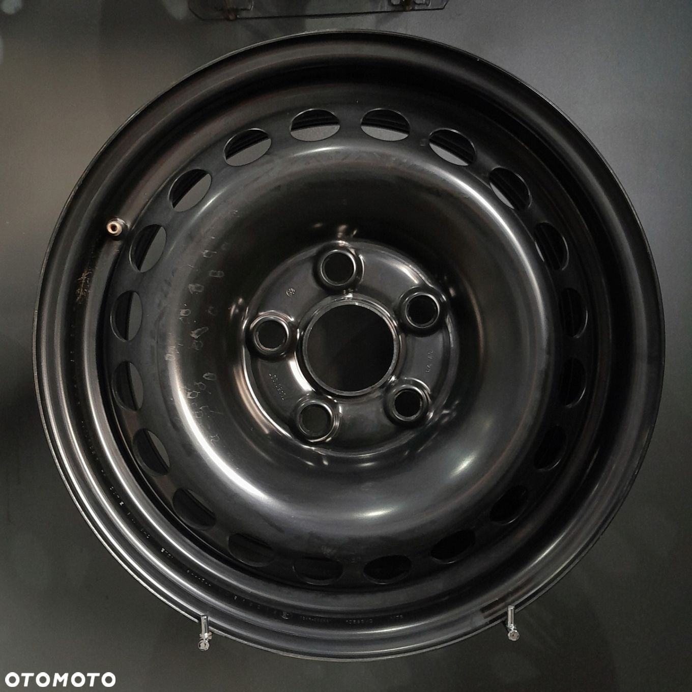 Felgi 16 5x120 VW Transporter T5 T6 OE F11145-23 - 3