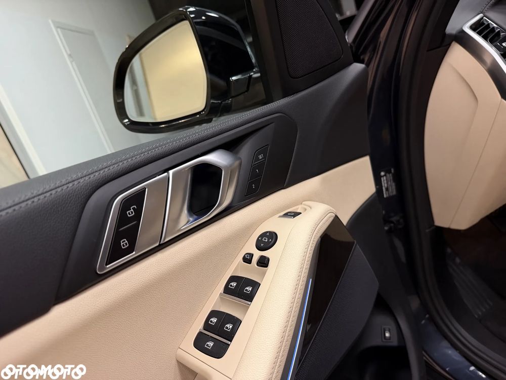 BMW X5 xDrive45e xLine - 23