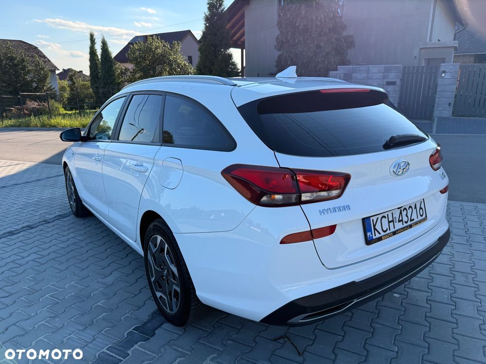 Hyundai i30 1.6 CRDI 48V-Hybrid DCT Prime - 7
