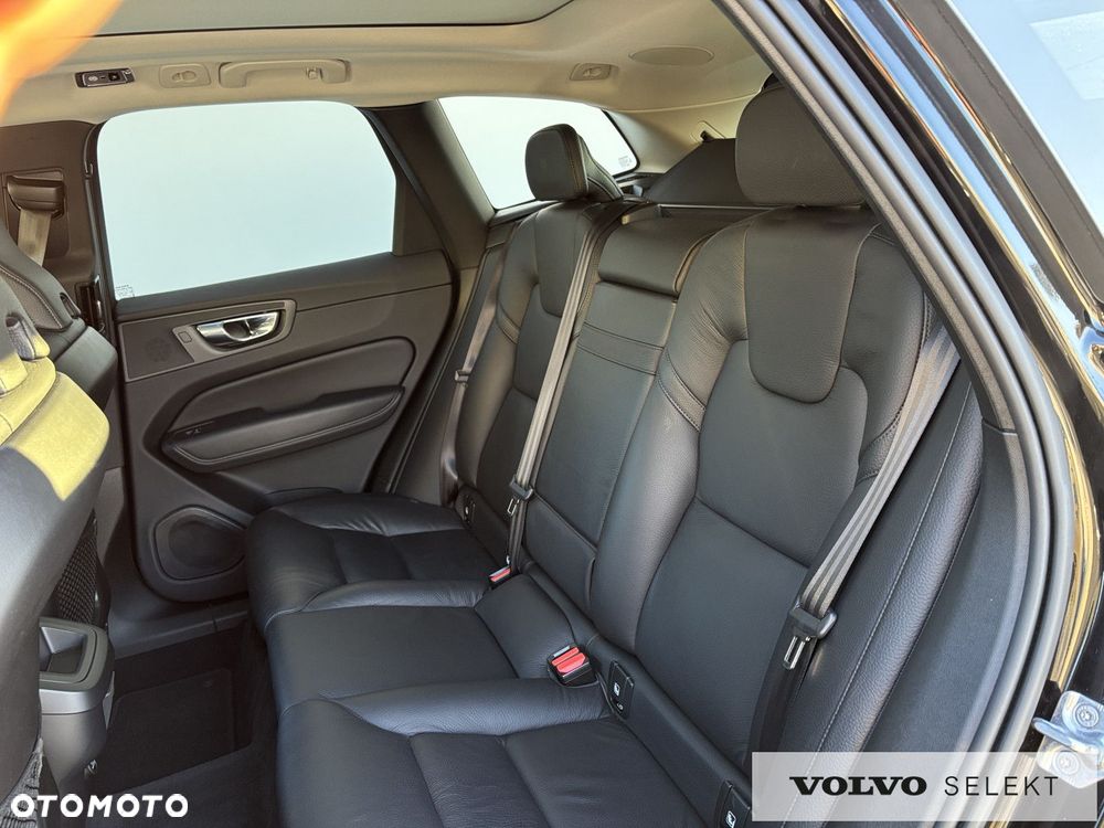 Volvo XC 60 - 23
