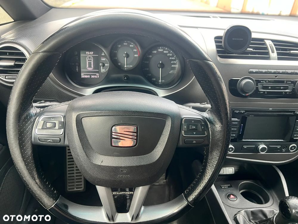 Seat Leon 2.0 T FSI Cupra R - 8