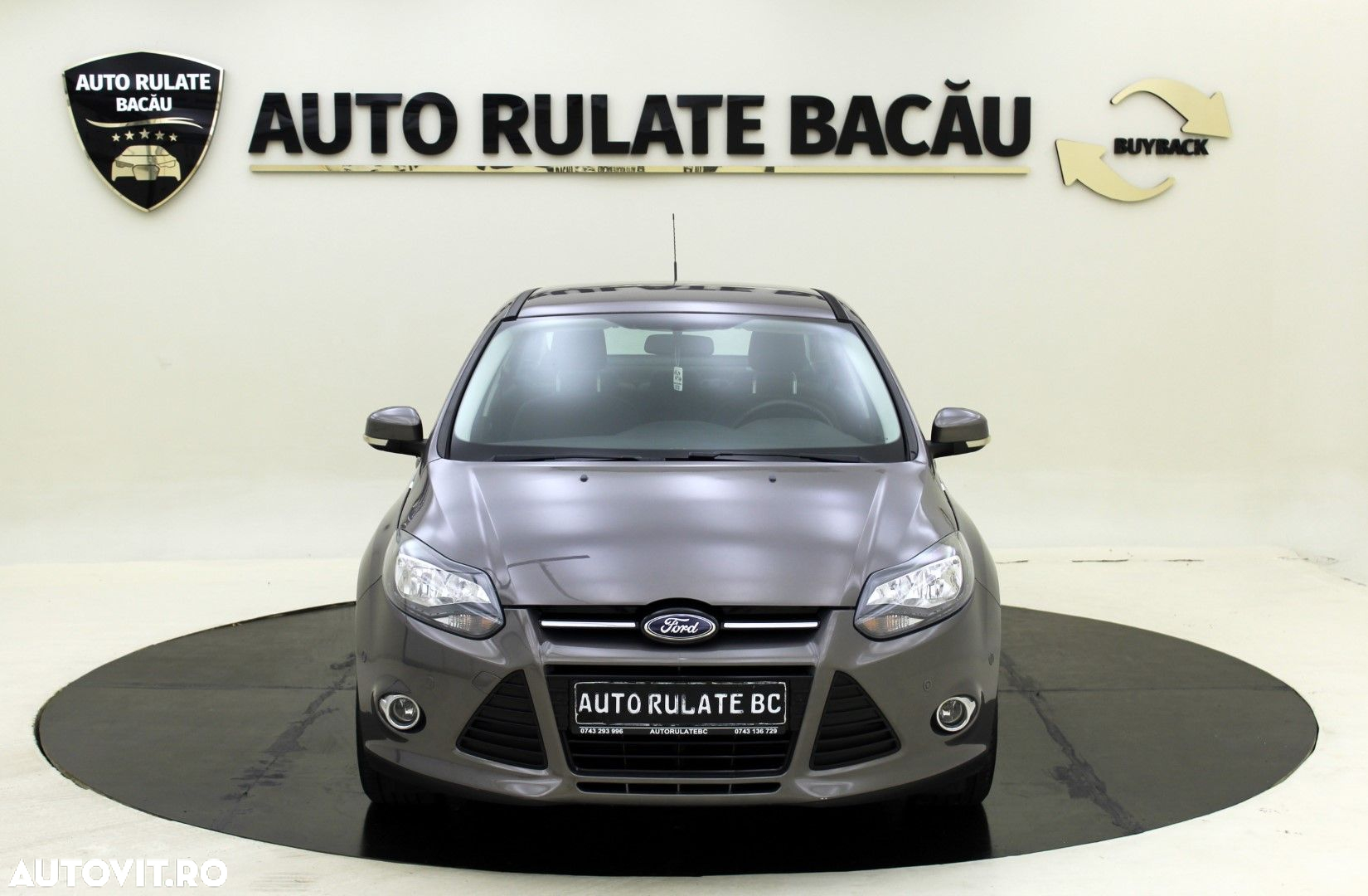 Ford Focus - 10