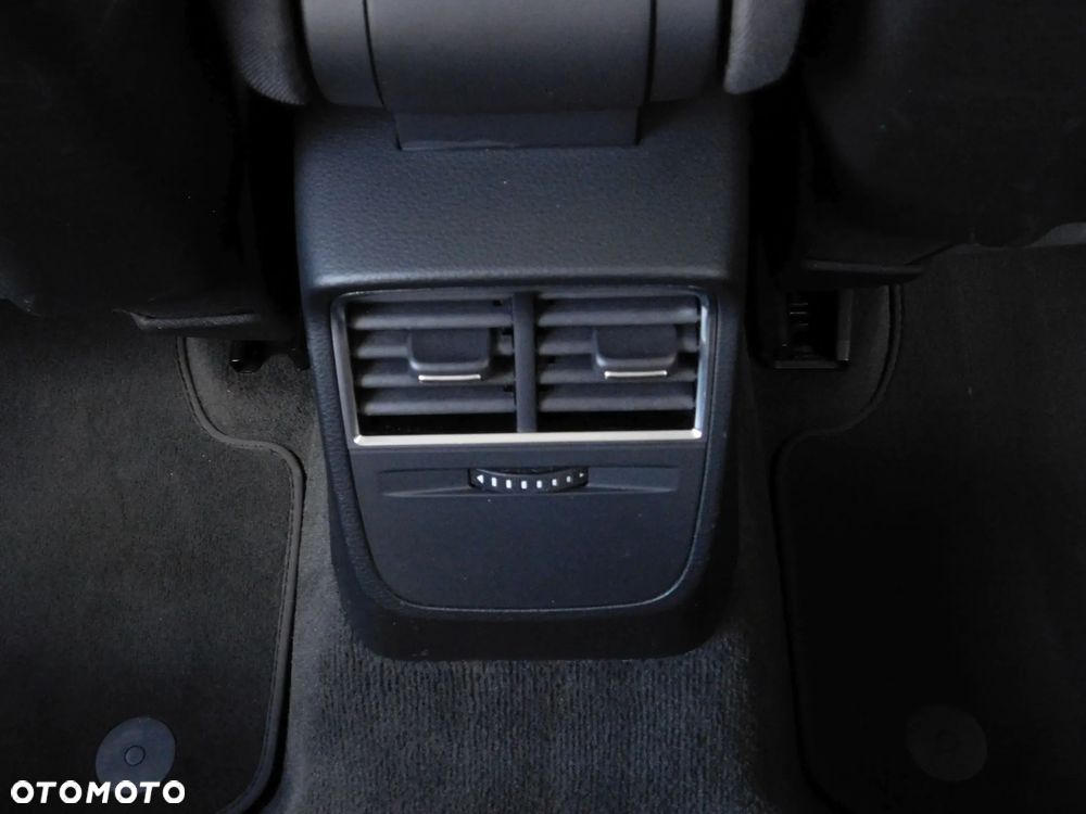 Audi A3 Limousine 1.6 TDI S tronic - 11
