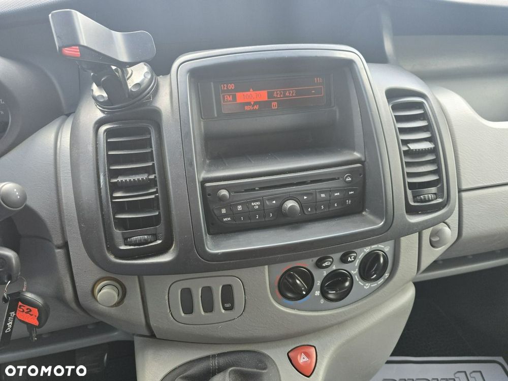 Opel Vivaro - 25