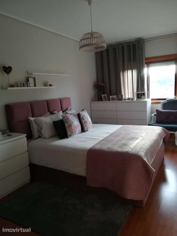 Fantástico Apartamento T1+1 Semi-Mobilado - Grande imagem: 5/6