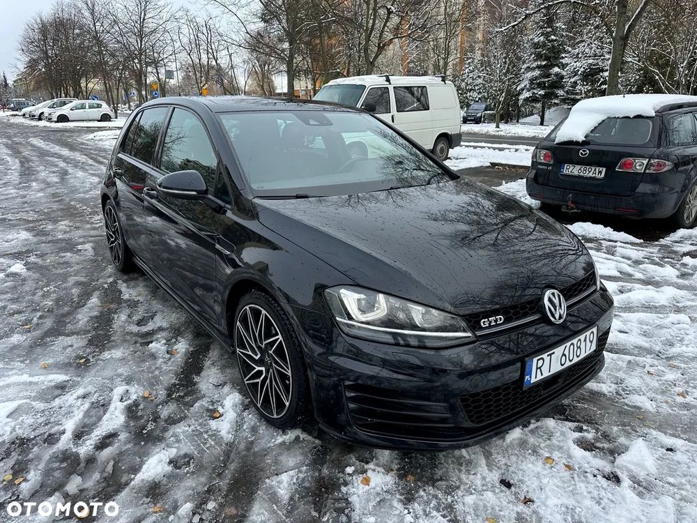 Volkswagen Golf 2.0 TDI BMT GTD - 4