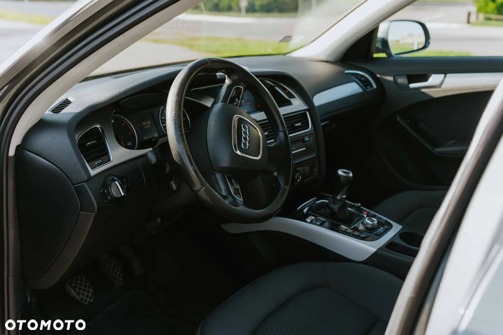 Audi A4 Limousine 2.0 TDI - 27