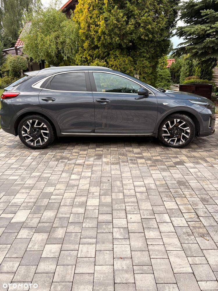 Kia XCeed 1.5 T-GDI M - 3