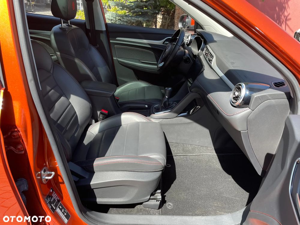 MG ZS 1.0 T-GDI Exclusive - 17